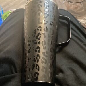 Brumate 32 oz onyx leopard print handled tumbler
